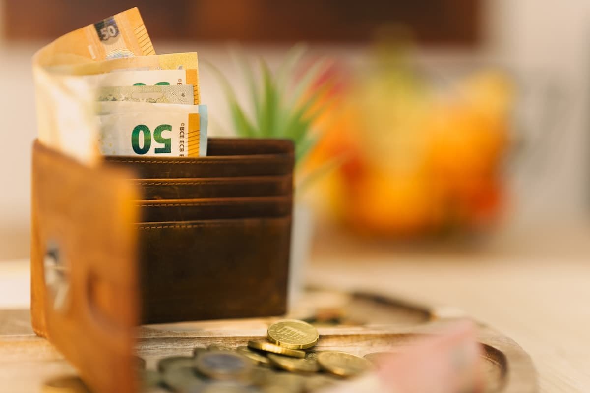 Bureau de change — opérations en devises